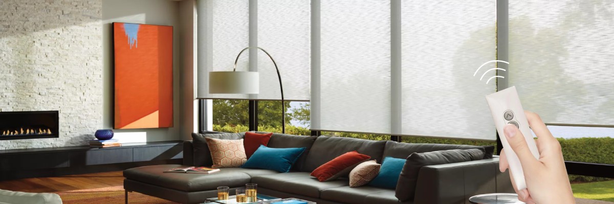 store enrouleur motorisé sur mesure